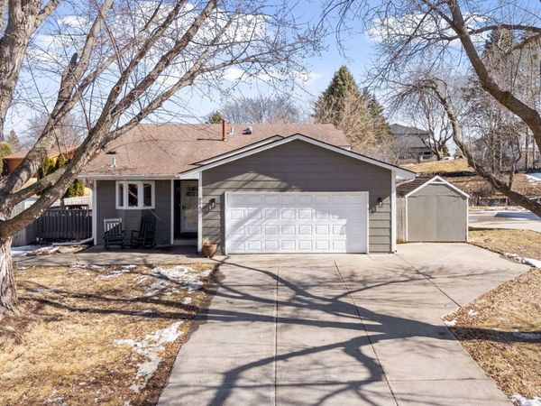 8940 Yucca Lane N, Maple Grove, MN 55369