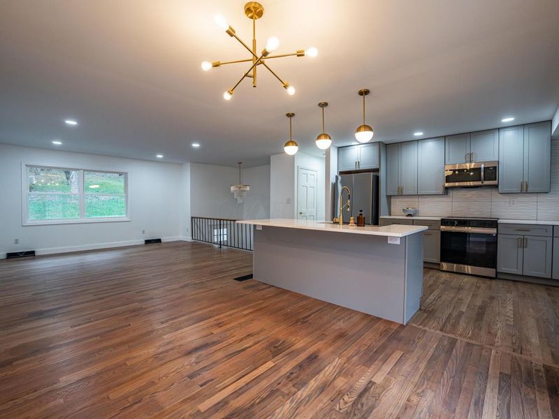 403 Virginia Lane , Waverly, OH 45690 Photo 13