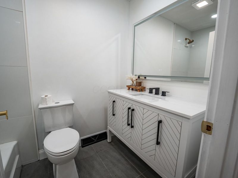 403 Virginia Lane , Waverly, OH 45690 Photo 17