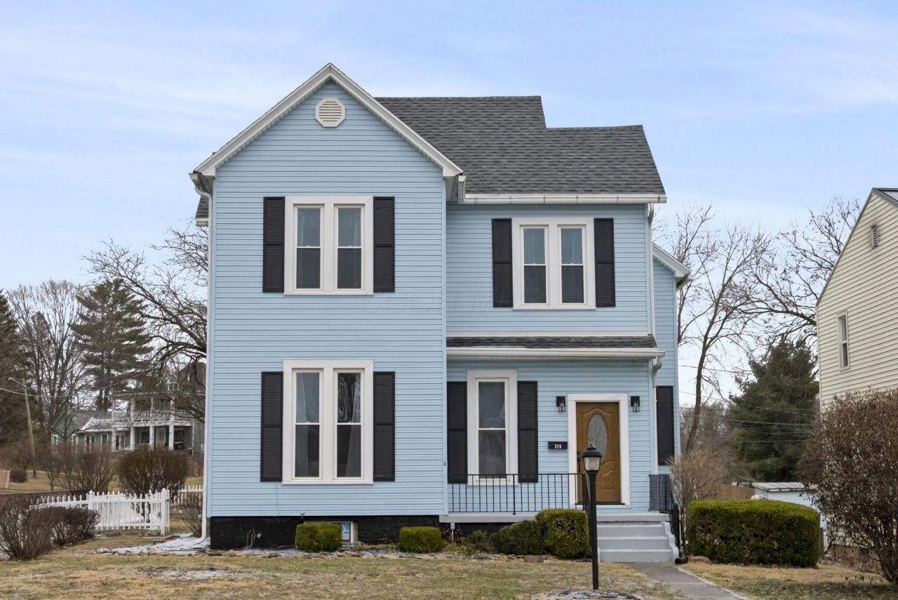 528 N Court Street, Circleville, OH 43113 Main Photo