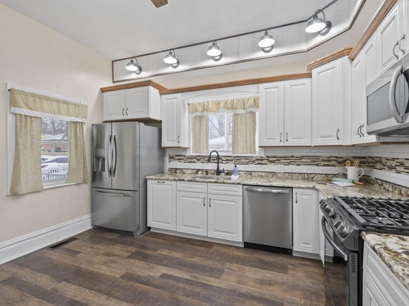 528 N Court Street, Circleville, OH 43113 Photo 11