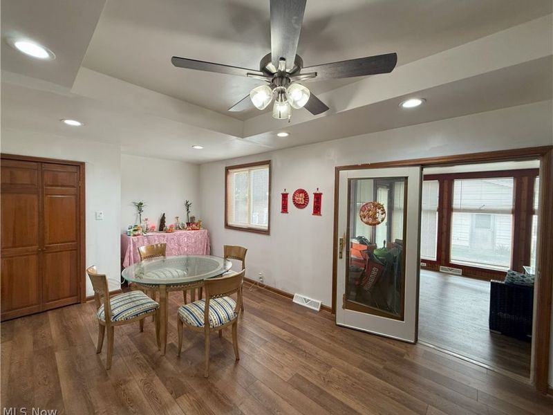 713 Trenton , Toronto, OH 43964 Photo 11