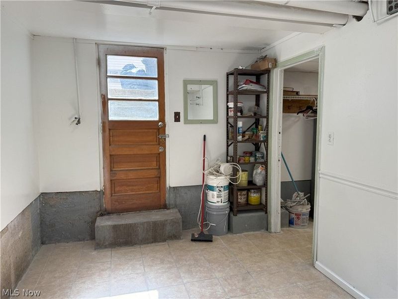 713 Trenton , Toronto, OH 43964 Photo 23