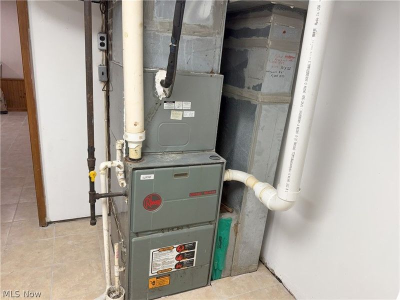 713 Trenton , Toronto, OH 43964 Photo 26