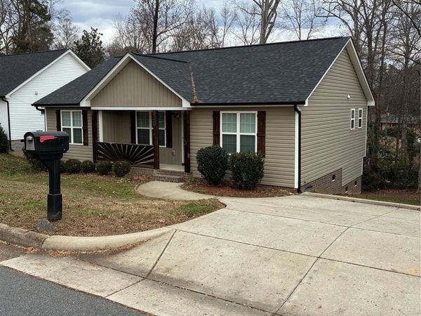 520 Hillandale Street NE, Concord, NC 28025