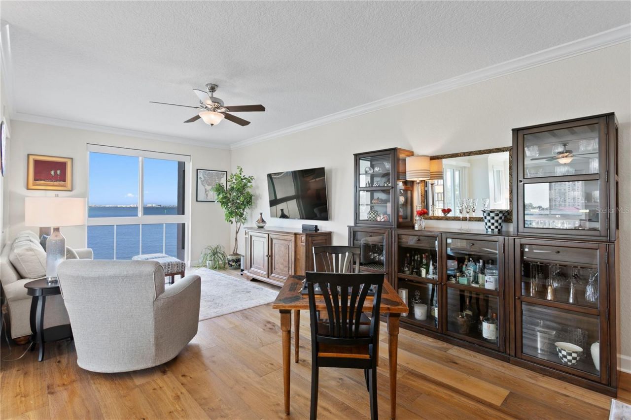 4830 Osprey Drive S, Unit 201, Saint Petersburg, FL 33711 Photo