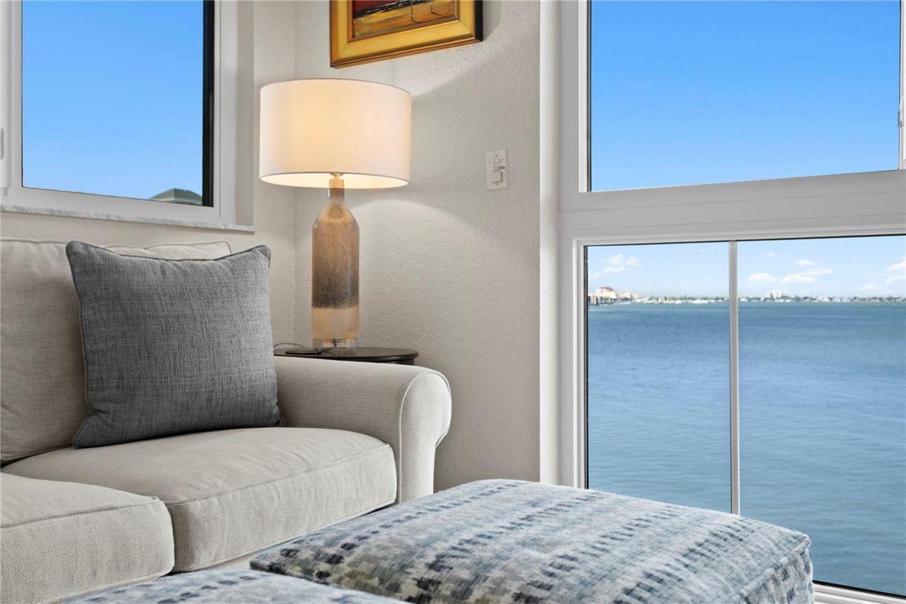 4830 Osprey Drive S, Unit 201, Saint Petersburg, FL 33711 Photo