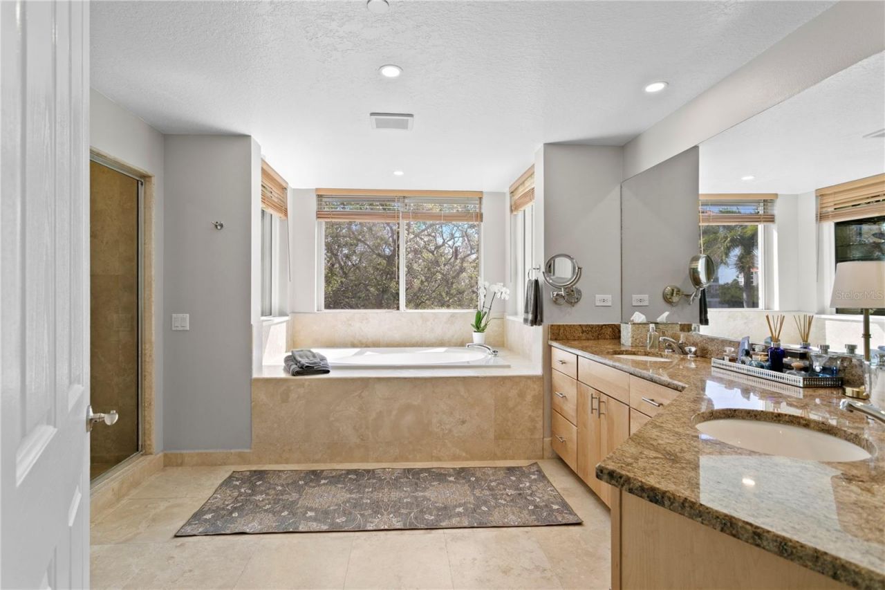 4830 Osprey Drive S, Unit 201, Saint Petersburg, FL 33711 Photo