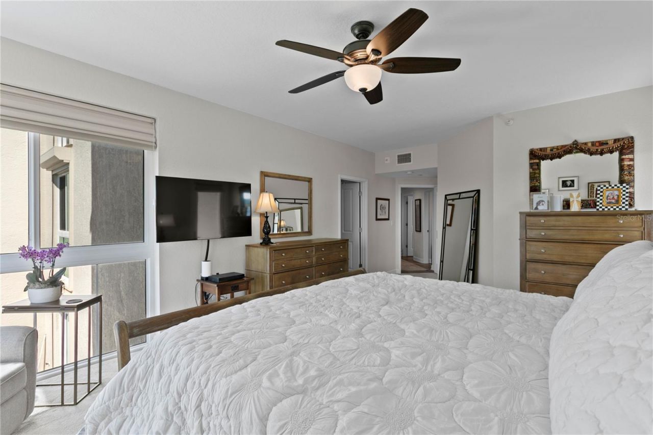 4830 Osprey Drive S, Unit 201, Saint Petersburg, FL 33711 Photo