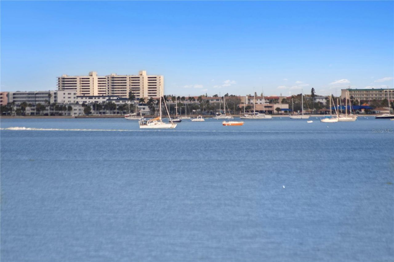 4830 Osprey Drive S, Unit 201, Saint Petersburg, FL 33711 Photo