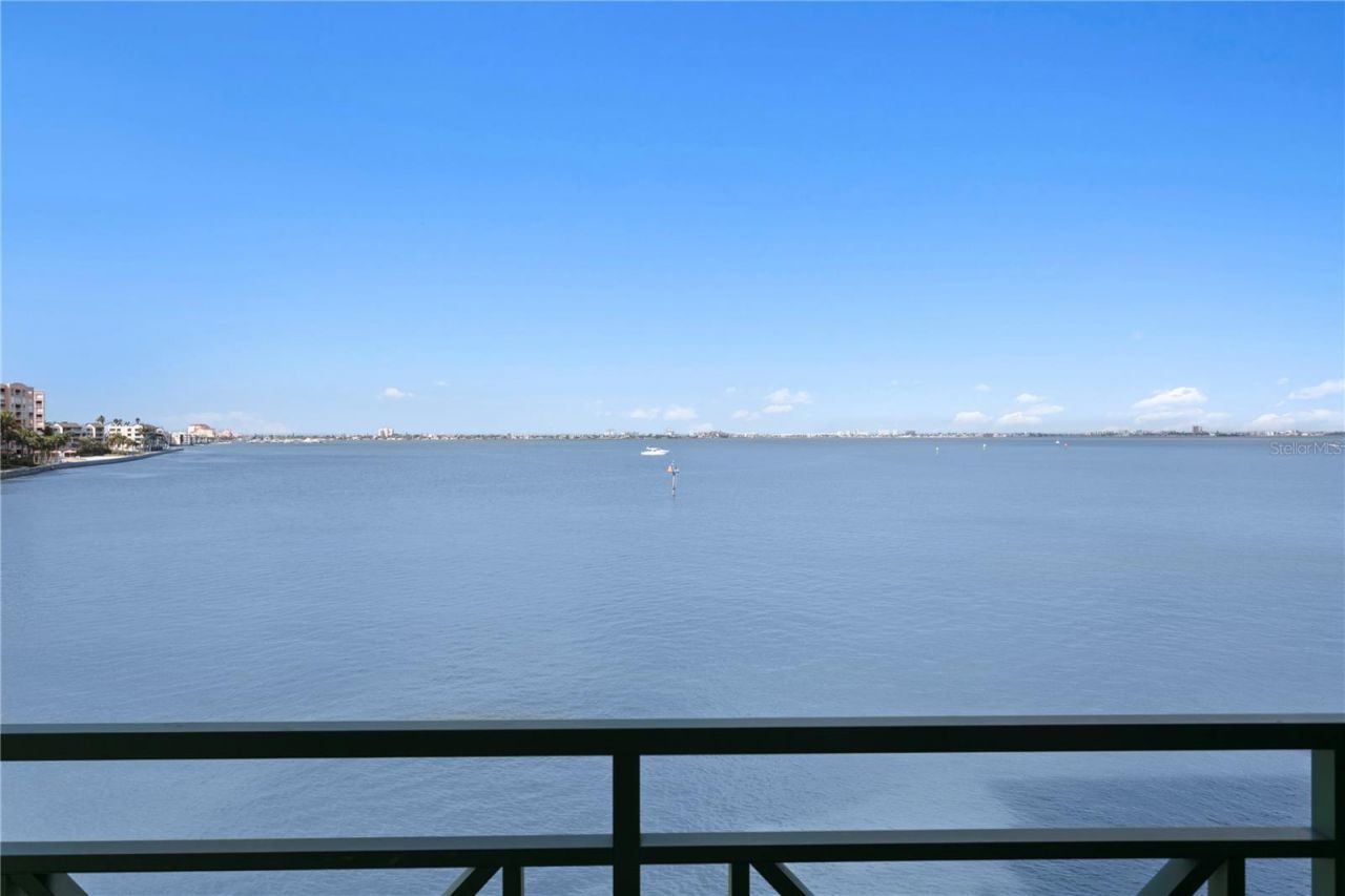 4830 Osprey Drive S, Unit 201, Saint Petersburg, FL 33711 Photo