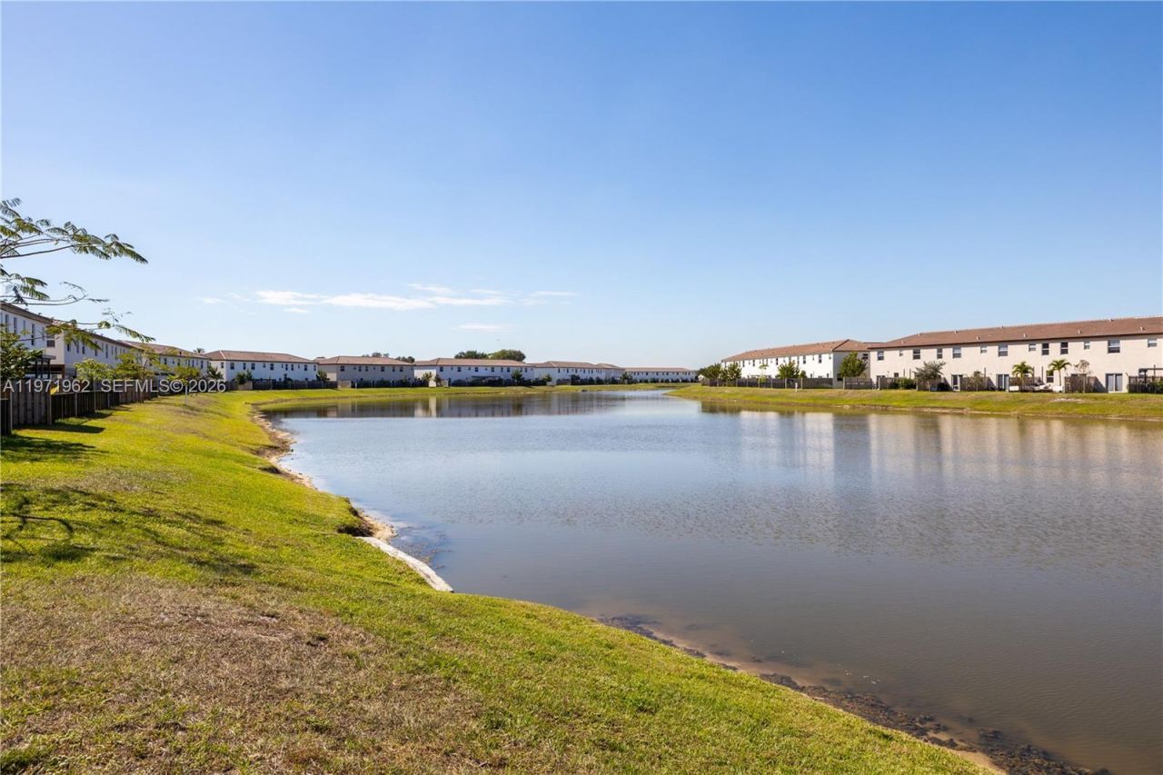 12906 NW 22nd Pl, Miami, FL 33167 Photo