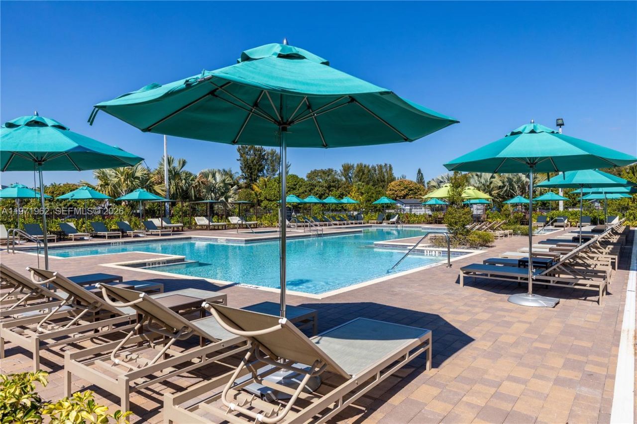 12906 NW 22nd Pl, Miami, FL 33167 Photo