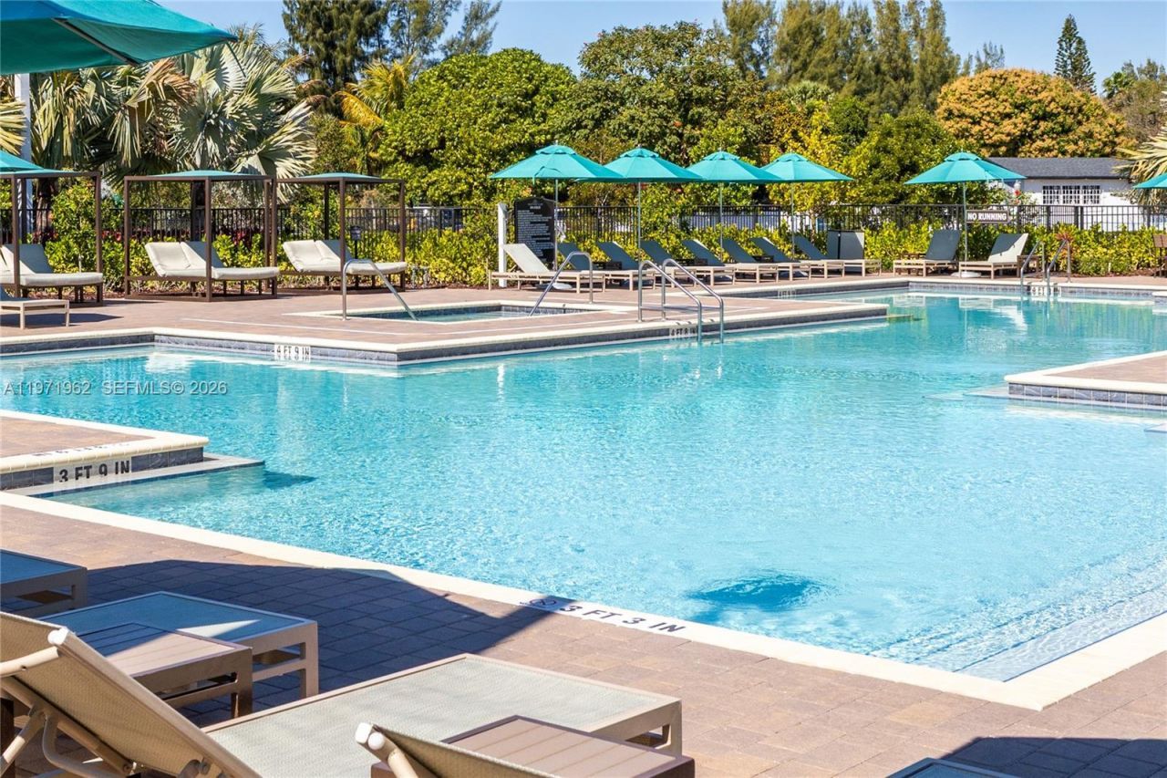 12906 NW 22nd Pl, Miami, FL 33167 Photo