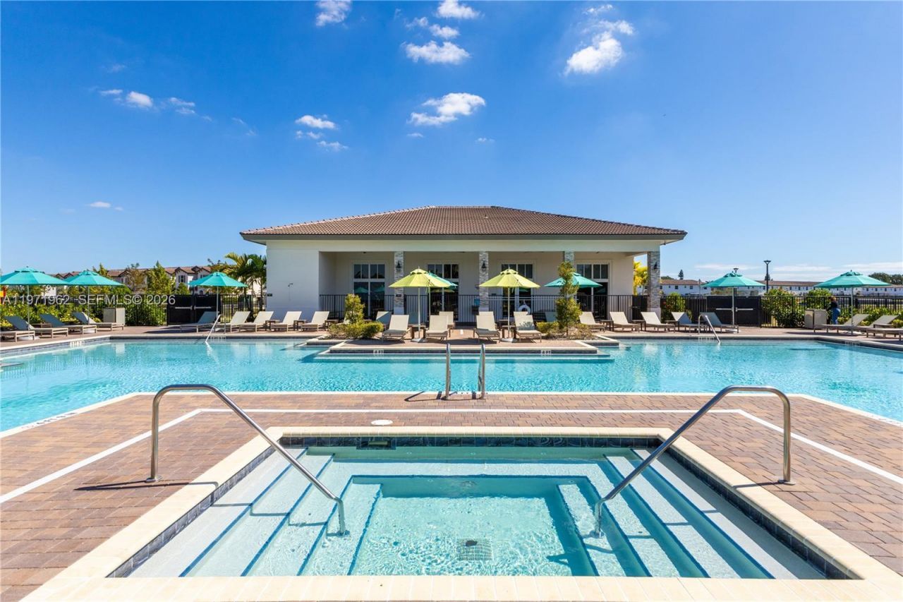 12906 NW 22nd Pl, Miami, FL 33167 Photo