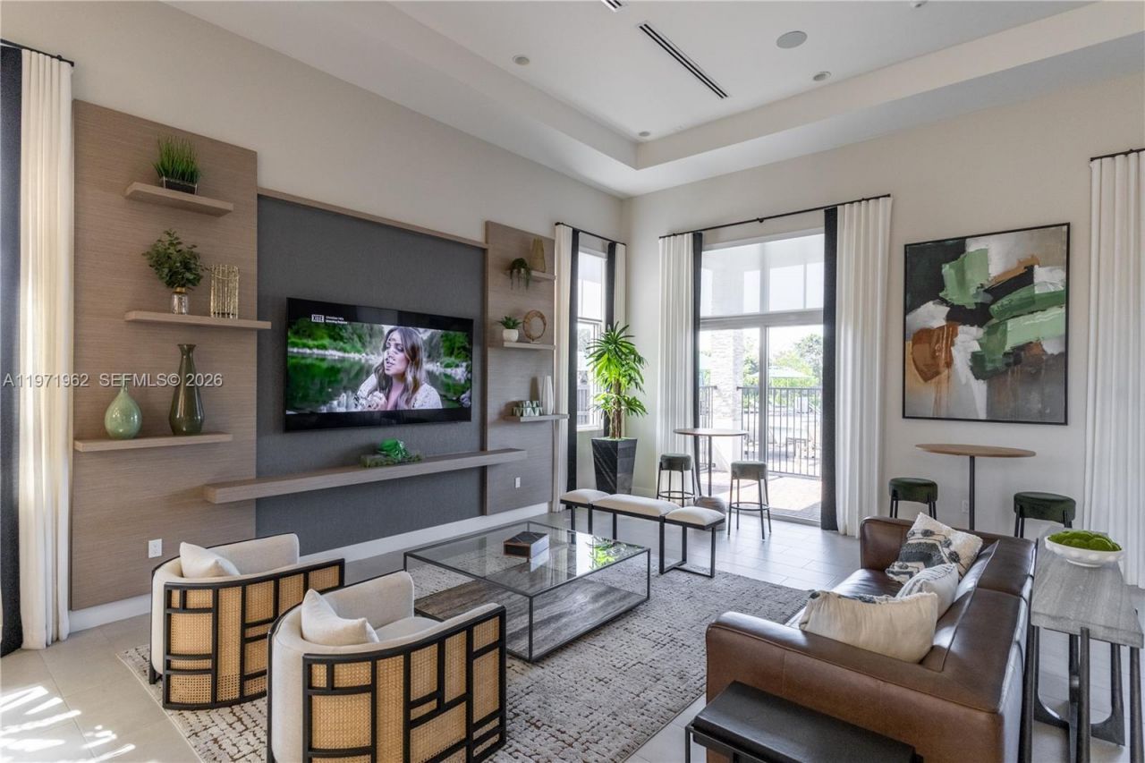 12906 NW 22nd Pl, Miami, FL 33167 Photo