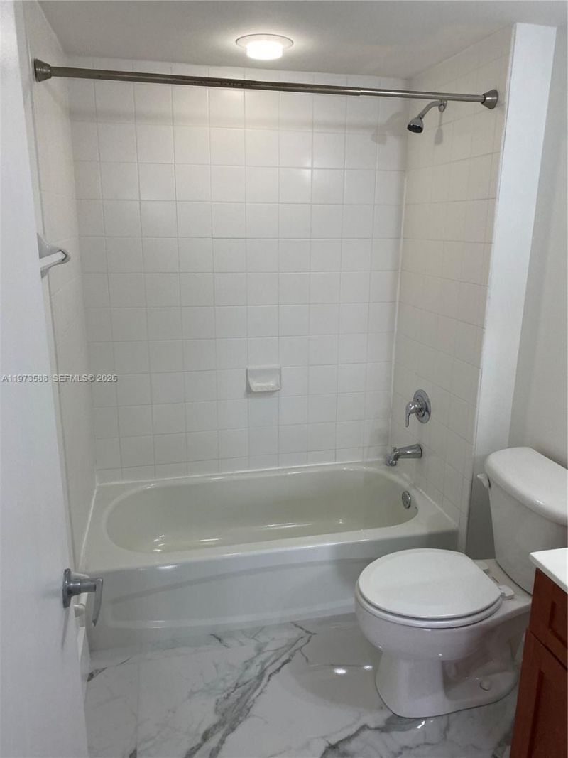 36 NW 6th Ave , Unit 1102, Miami, FL 33128 Photo