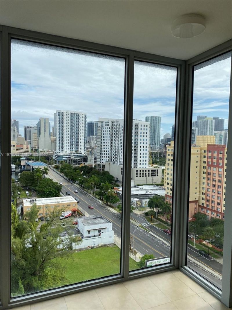 36 NW 6th Ave , Unit 1102, Miami, FL 33128 Photo