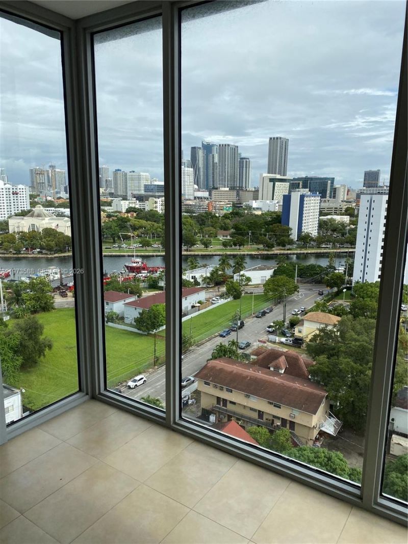 36 NW 6th Ave , Unit 1102, Miami, FL 33128 Photo