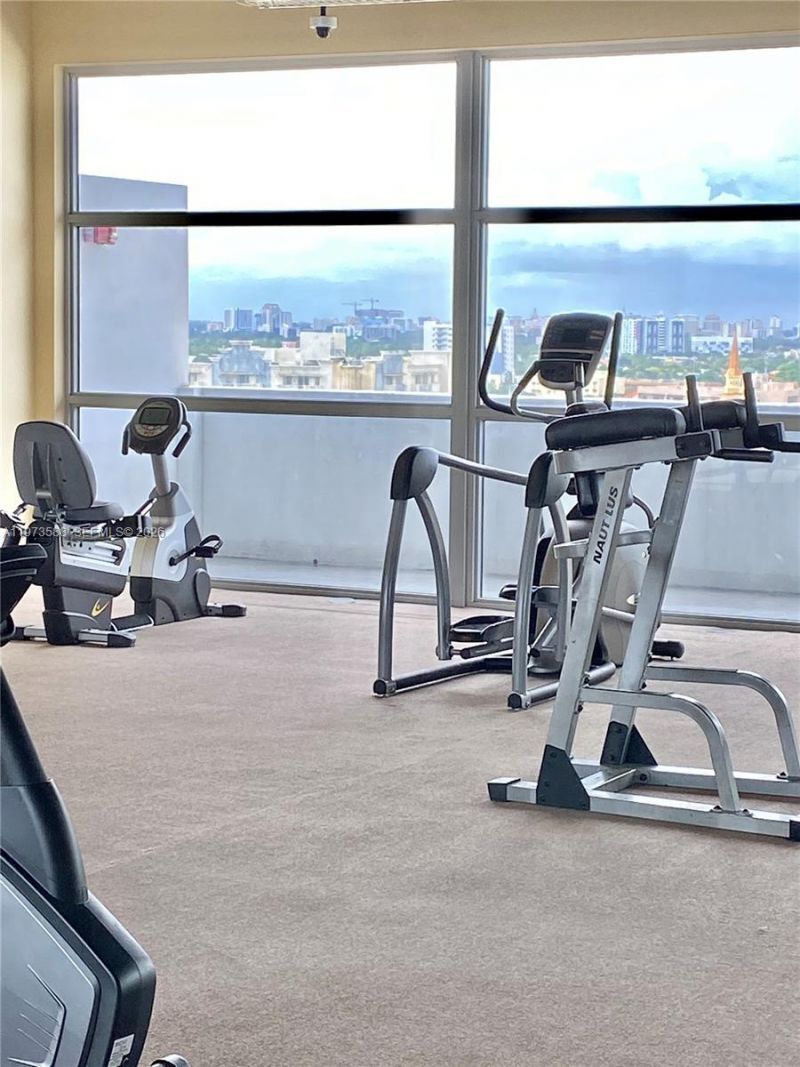 36 NW 6th Ave , Unit 1102, Miami, FL 33128 Photo