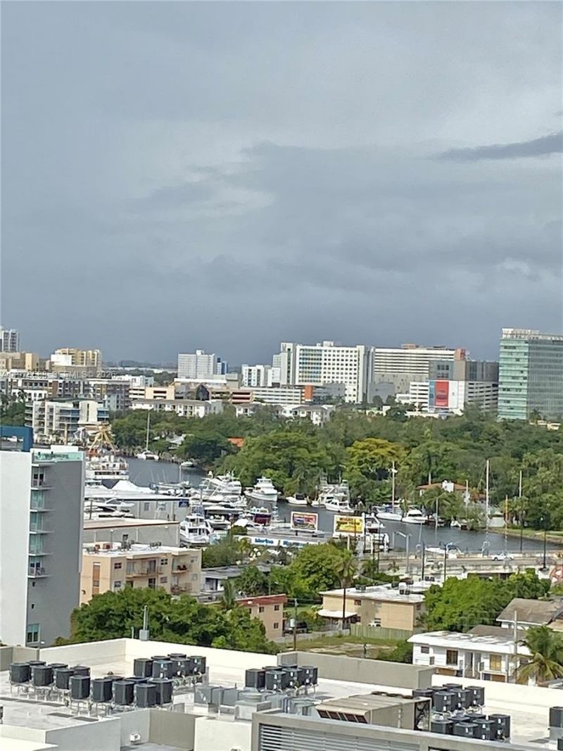 36 NW 6th Ave , Unit 1102, Miami, FL 33128 Photo