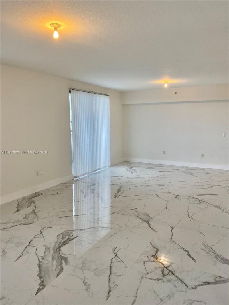 36 NW 6th Ave , Unit 1102, Miami, FL 33128 Photo