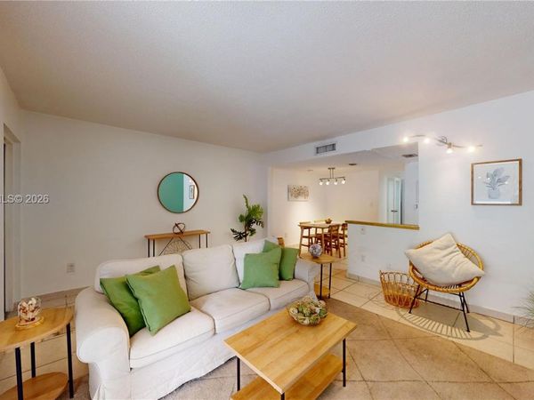 2345 NE 135th St , Unit 101, North Miami, FL 33181