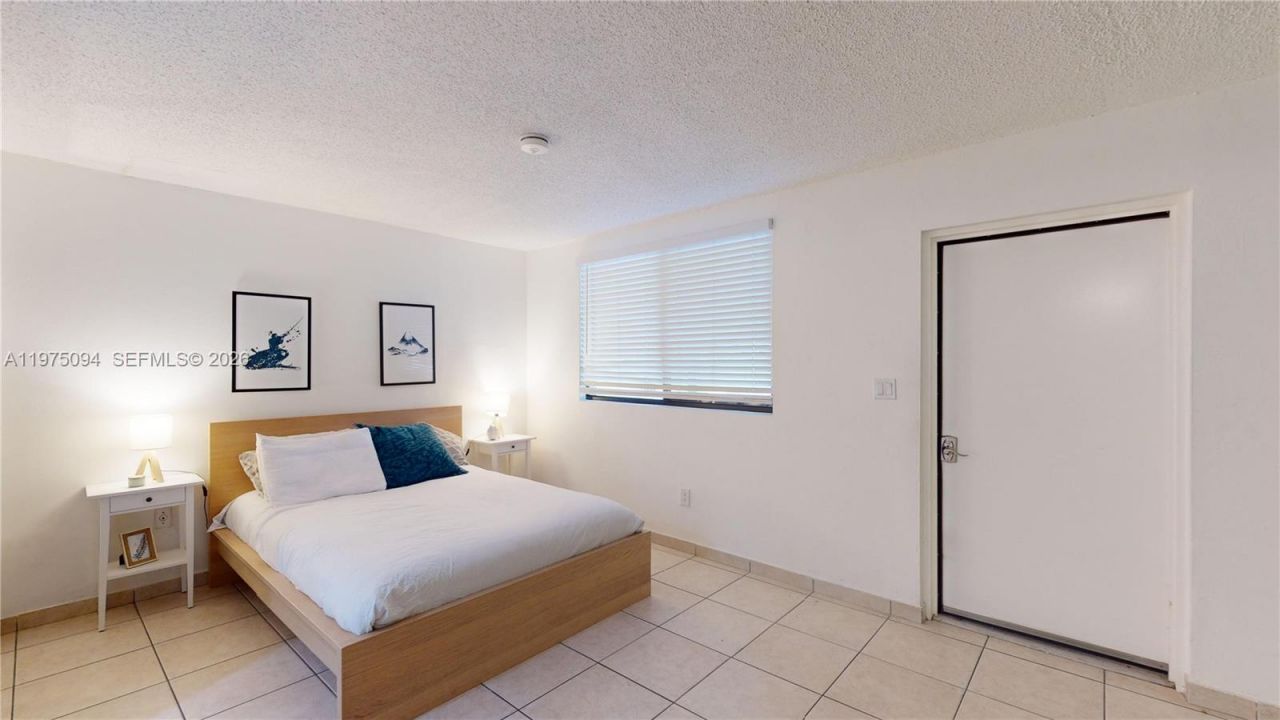 2345 NE 135th St , Unit 101, North Miami, FL 33181 Photo