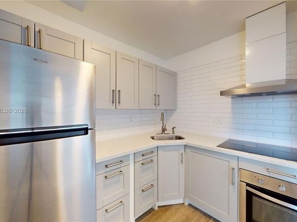 2345 NE 135th St , Unit 206, North Miami, FL 33181