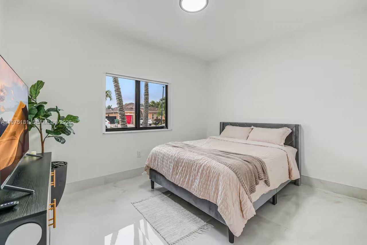 14551 SW 158th Ct , Miami, FL 33196 Photo