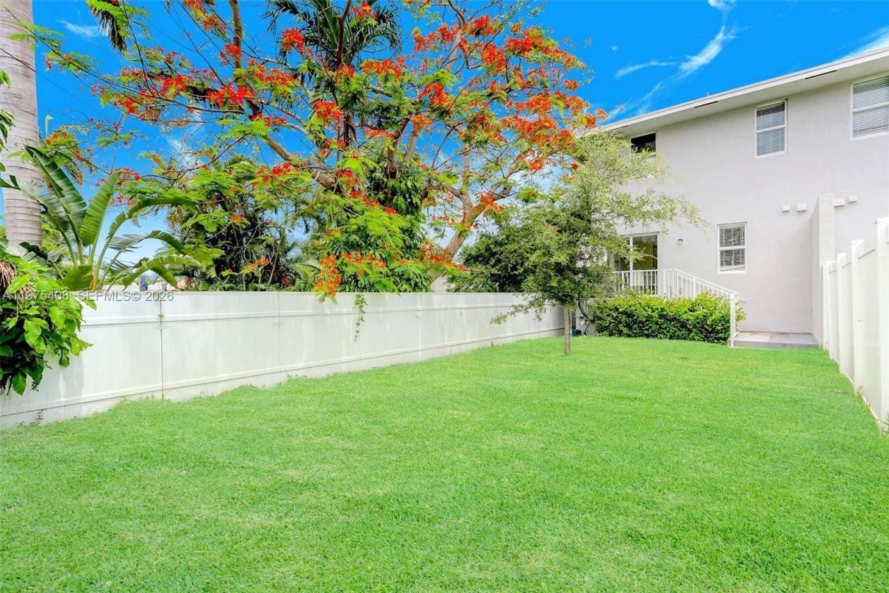 1578 NE 110th St, Unit A, Miami, FL 33161 Photo