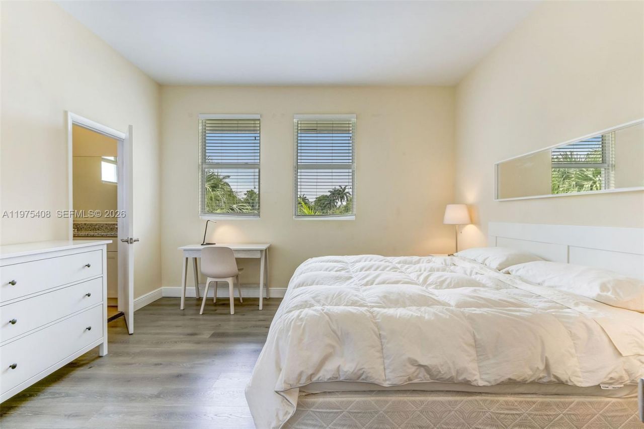 1578 NE 110th St, Unit A, Miami, FL 33161 Photo