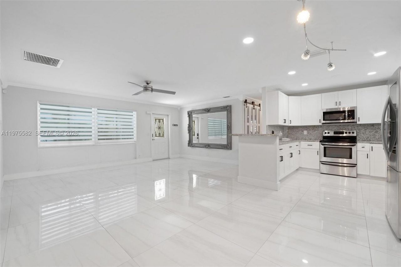 309 SE 3rd Ter, Deerfield Beach, FL 33441 Photo