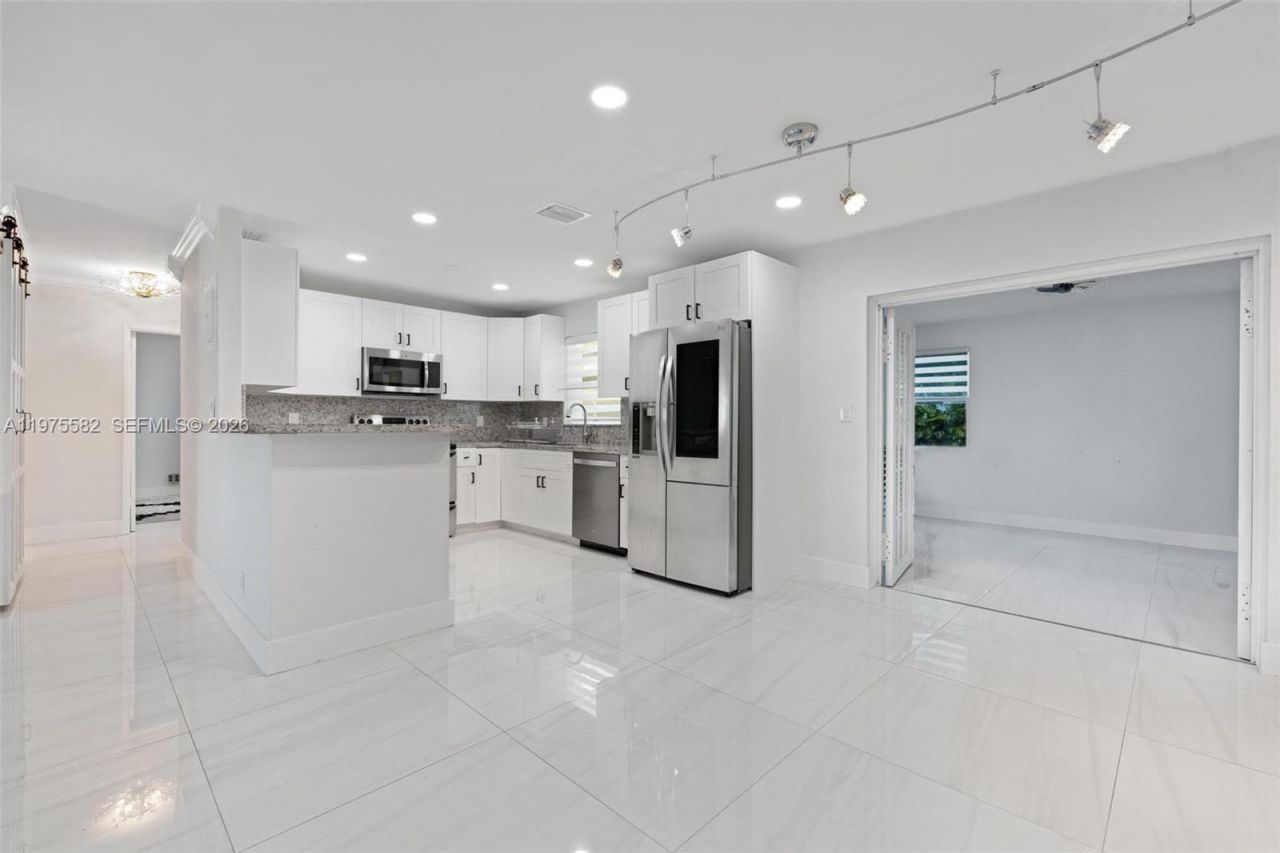 309 SE 3rd Ter, Deerfield Beach, FL 33441 Photo