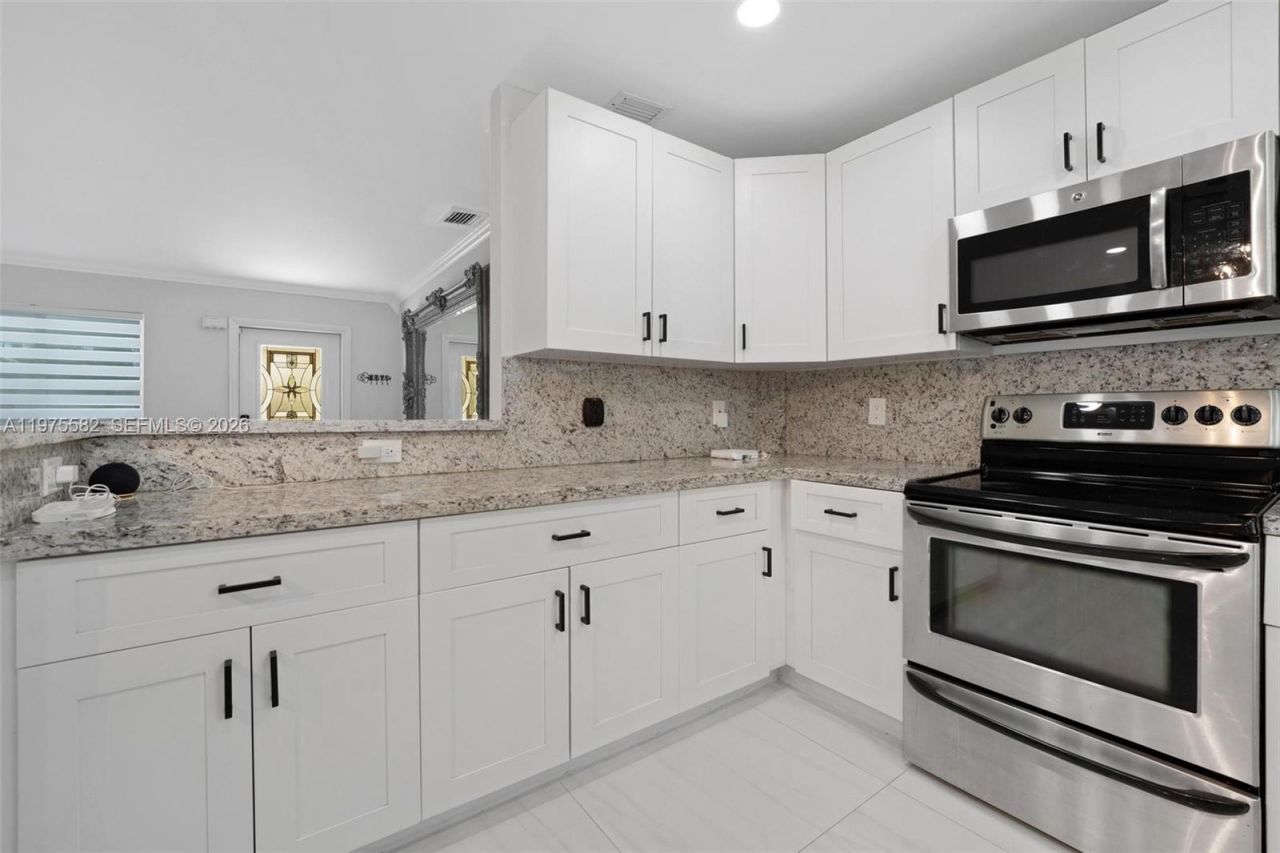 309 SE 3rd Ter, Deerfield Beach, FL 33441 Photo