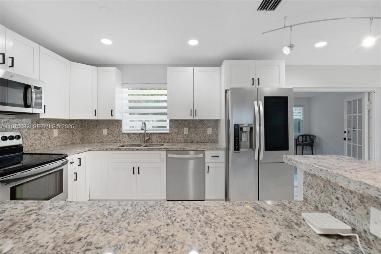 309 SE 3rd Ter, Deerfield Beach, FL 33441 Photo