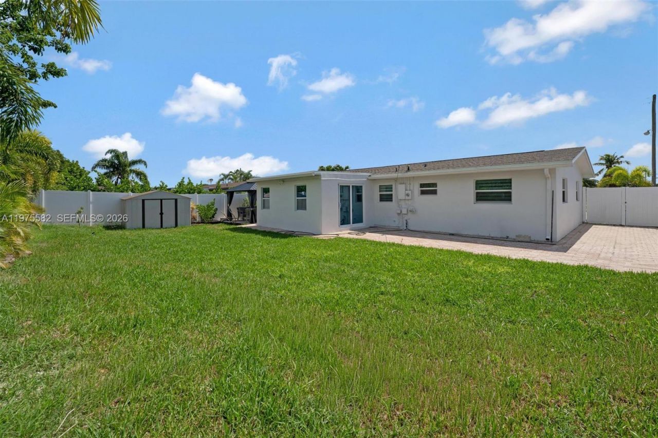 309 SE 3rd Ter, Deerfield Beach, FL 33441 Photo