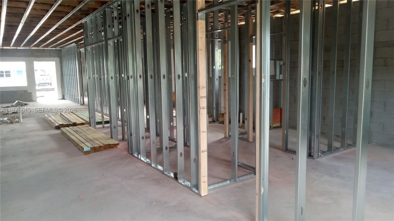 15730 NW 38th Pl, Miami Gardens, FL 33054 Photo