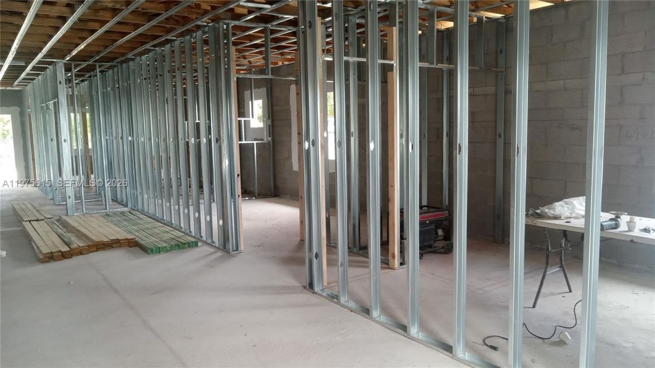 15730 NW 38th Pl, Miami Gardens, FL 33054 Photo