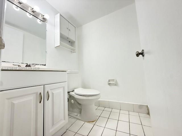 8360 NW 8th St, Unit 3-2, Miami, FL 33126 Photo