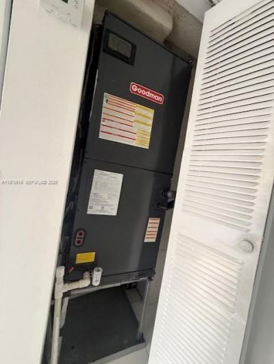 8360 NW 8th St, Unit 3-2, Miami, FL 33126 Photo