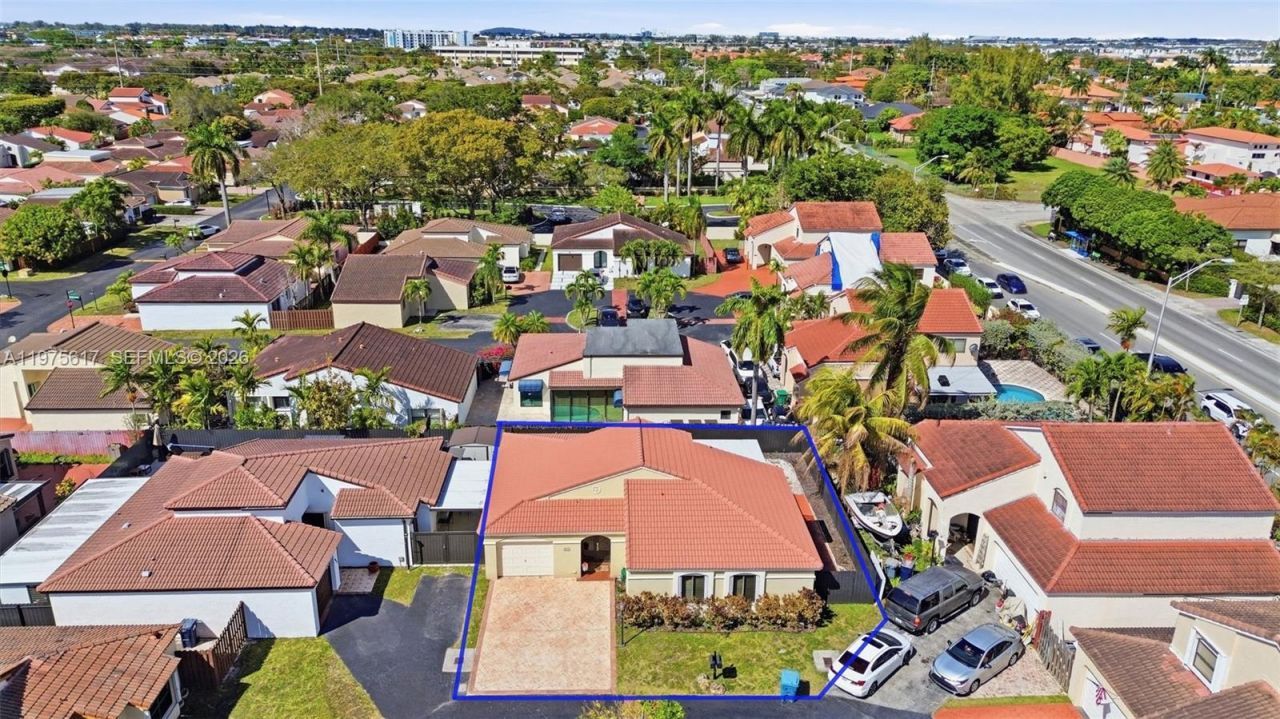 561 SW 87th Ct, Miami, FL 33174 Photo