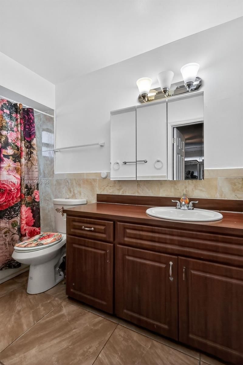 834 NW 115th St, Miami, FL 33168 Photo