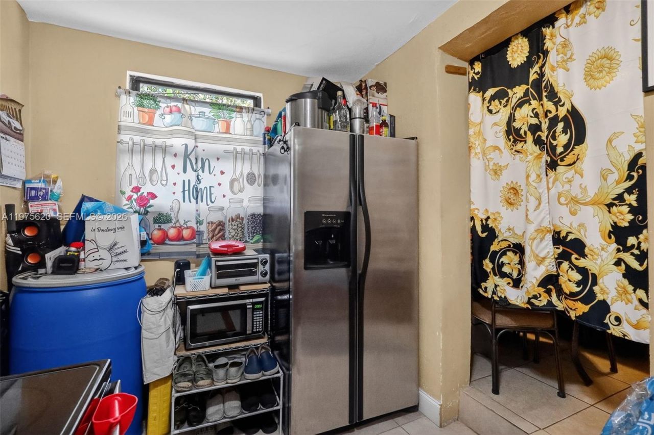 834 NW 115th St, Miami, FL 33168 Photo