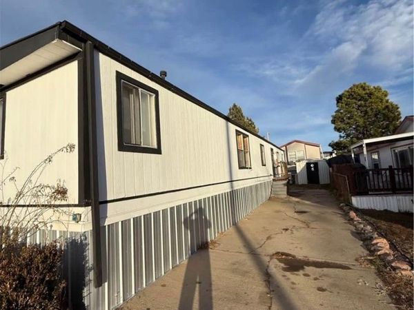 2100 W 100th Avenue , Thornton, CO 80229