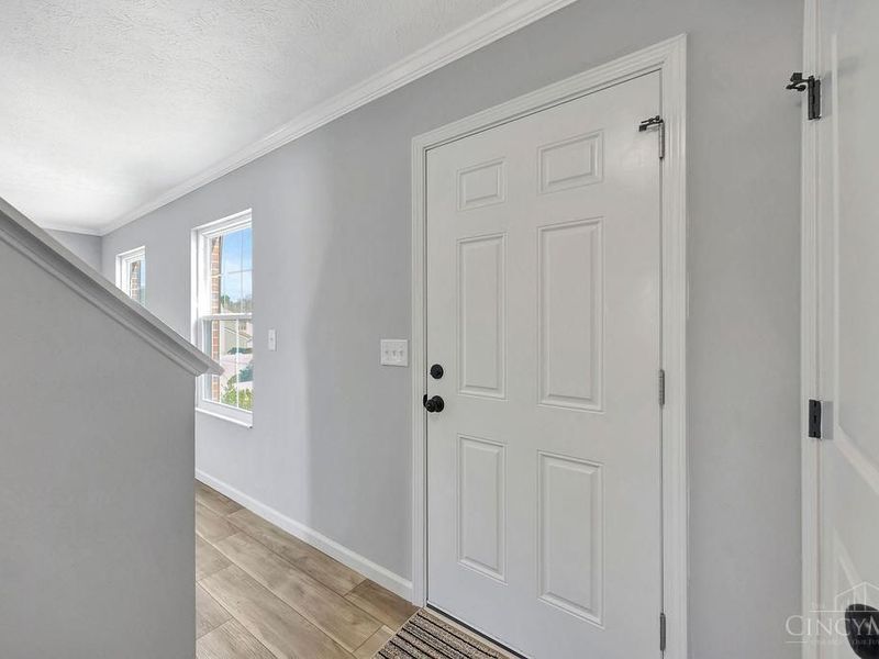 875 Venetian Terrace, Cincinnati, OH 45224 Photo 13