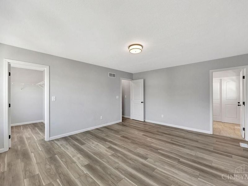 875 Venetian Terrace, Cincinnati, OH 45224 Photo 33