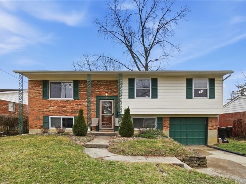 564 Waycross Road, Forest Park, OH 45240 Photo 1