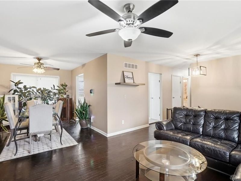 564 Waycross Road, Forest Park, OH 45240 Photo 11