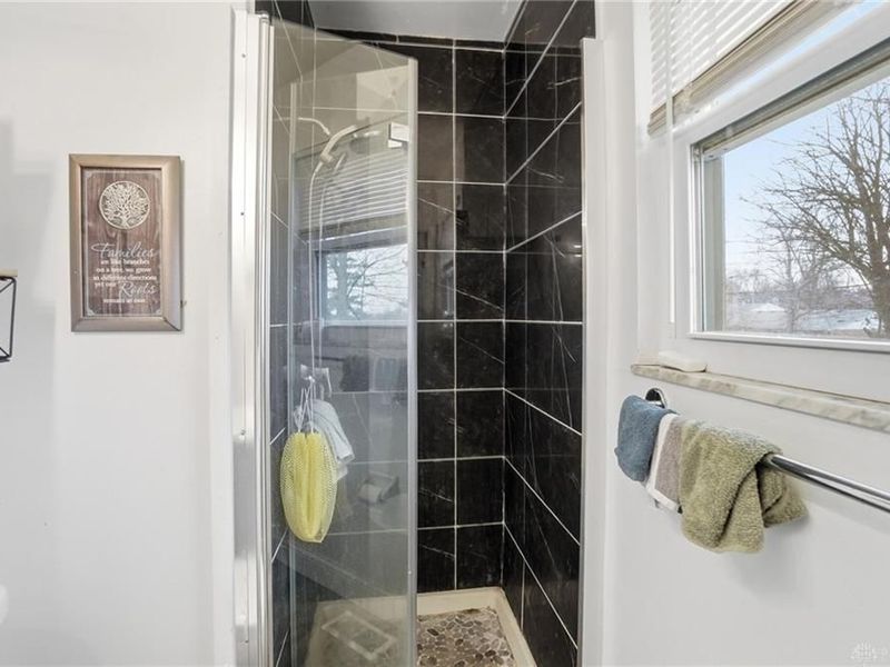 564 Waycross Road, Forest Park, OH 45240 Photo 24